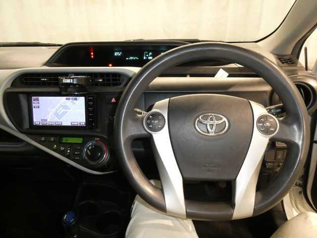 2014 Toyota AQUA 02245833 Sub17