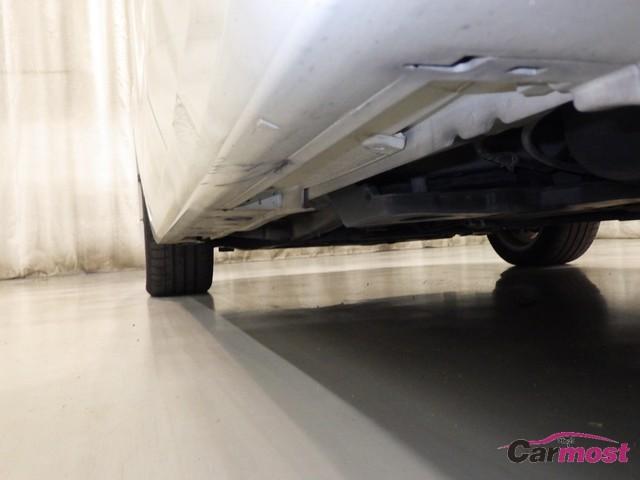 2012 Toyota Prius a CN 02738911 Sub10