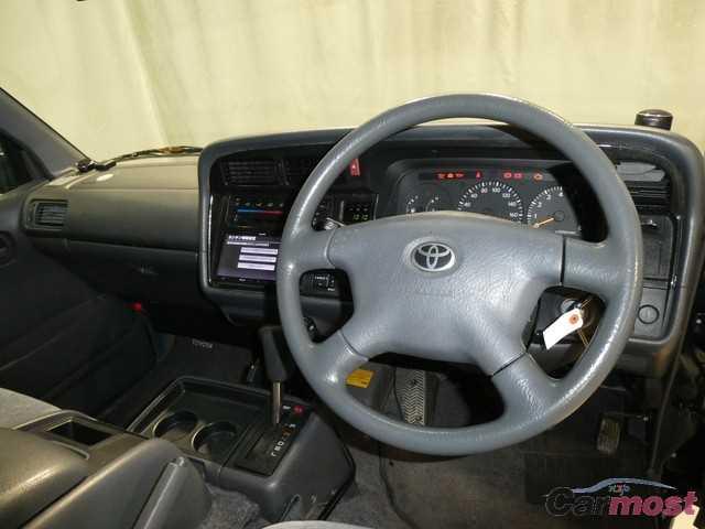 2004 Toyota Hiace Van CN 03648100 Sub20