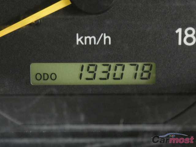 2004 Toyota Hiace Van CN 03648100 Sub22