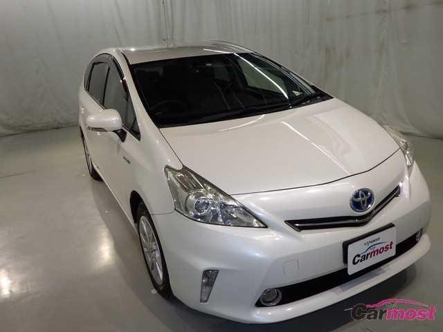 2014 Toyota Prius a CN 05261514 (Reserved)