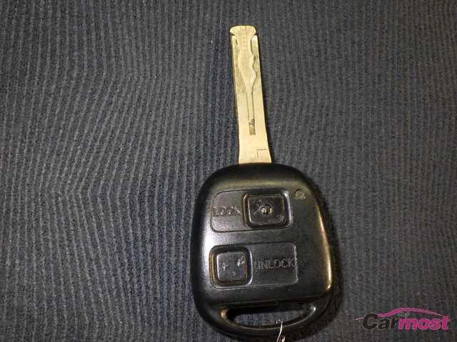 2005 Toyota Harrier CN 05344878 Sub19