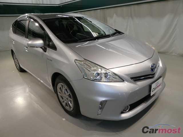2013 Toyota Prius a CN 05831566 (Reserved)