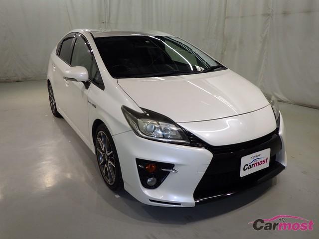 2014 Toyota PRIUS CN 07622818 (Reserved)
