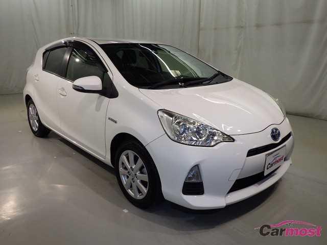 2014 Toyota AQUA CN 09448400 (Reserved)