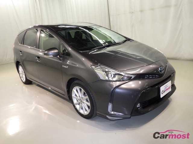 2016 Toyota Prius a CN 12822028 (Reserved)