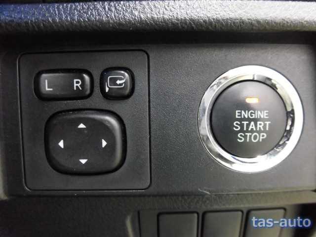 2011 Toyota Land Cruiser Prado CN 257371 Sub23