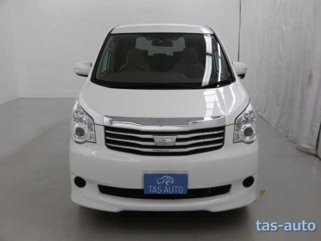 2010 Toyota Noah CN 31162292 Sub4