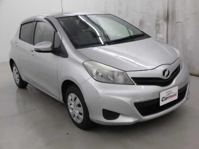 2013 Toyota Vitz CN 31976397 