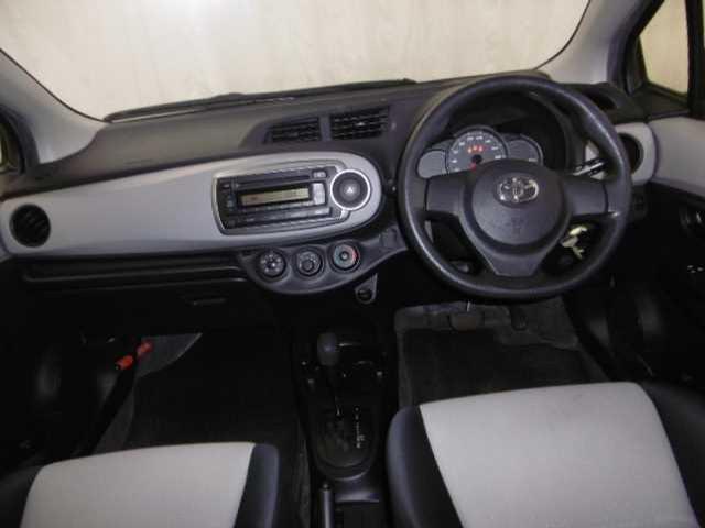 2013 Toyota Vitz CN 31976397 Sub15