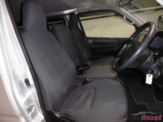 2013 Toyota Hiace Van CN 31997637 Sub24