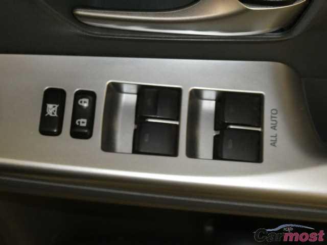 2012 Toyota Prius a 32214467 Sub22