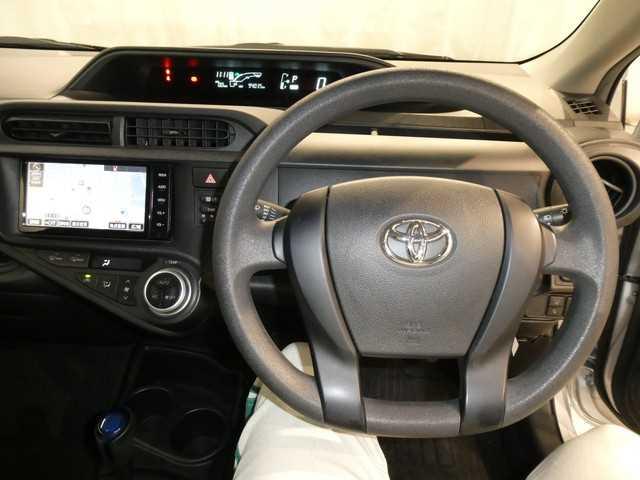 2016 Toyota AQUA CN 32379121 Sub17