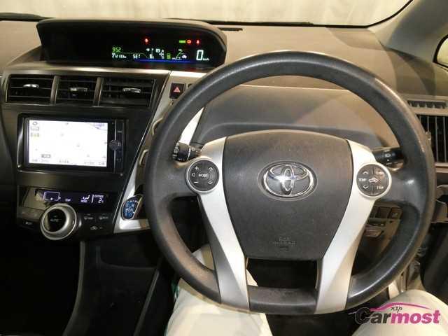 2013 Toyota Prius a 32419158 Sub17