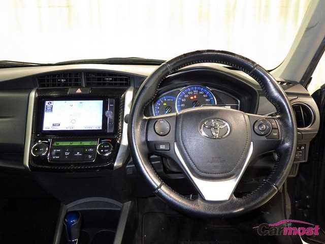 2013 Toyota Corolla Fielder 32469783 Sub18