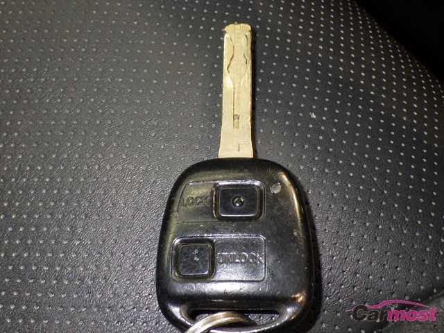 2008 Toyota Harrier CN 32550068 Sub19