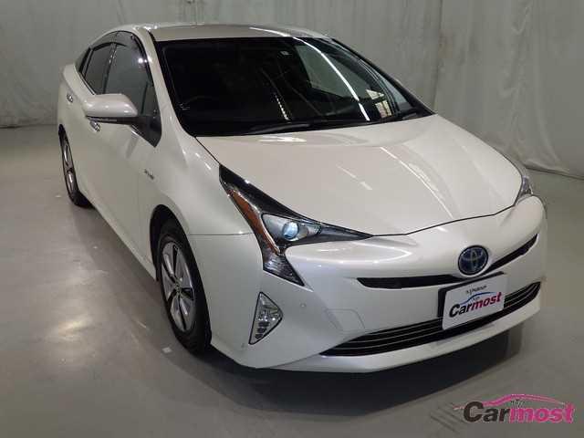 2016 Toyota PRIUS CN 32590311 (Reserved)