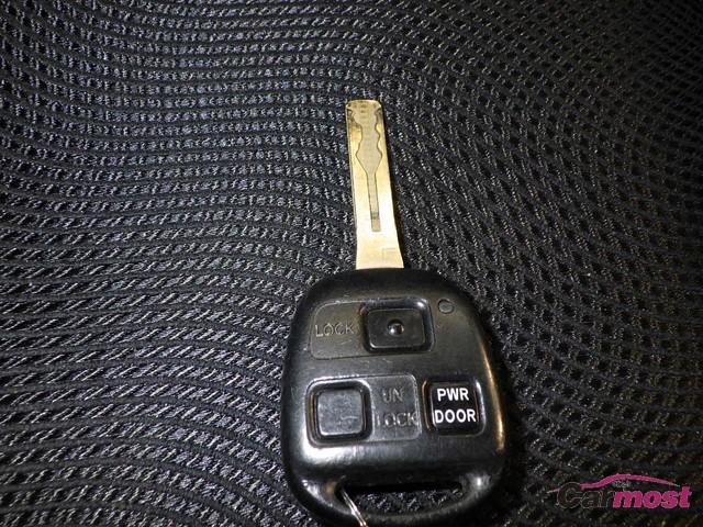 2010 Toyota Harrier CN 32623936 Sub19