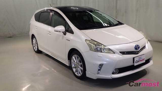 2011 Toyota PRIUS α CN E00-I11 (Reserved)