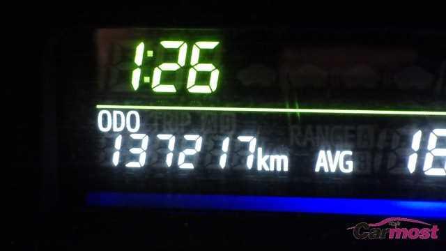 2011 Toyota PRIUS α CN E00-I11 Sub14