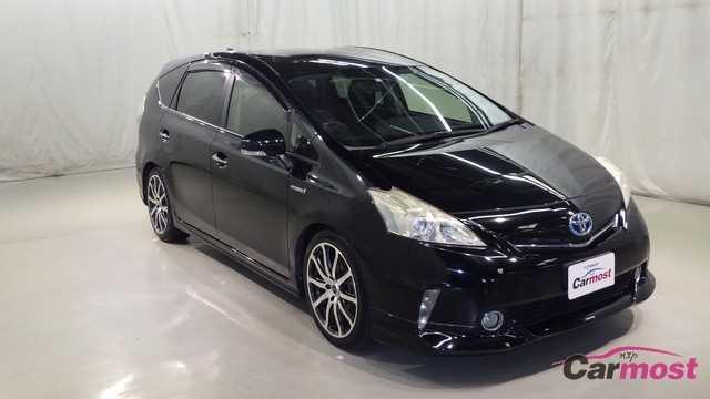 2013 Toyota PRIUS α CN E00-I92 (Reserved)