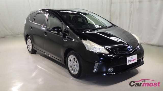 2013 Toyota PRIUS α CN E01-G93 (Reserved)