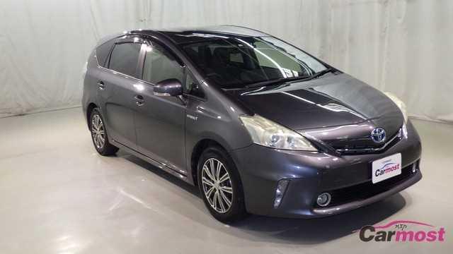 2012 Toyota PRIUS α CN E01-I26
