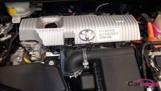 2012 Toyota PRIUS α CN E01-I26 Sub3