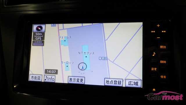 2012 Toyota PRIUS α CN E01-I26 Sub5