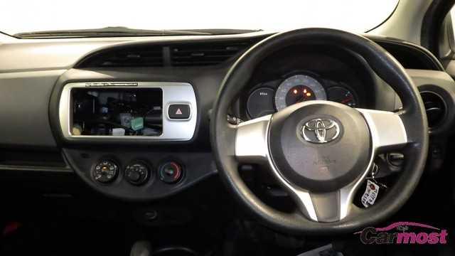 2015 Toyota Vitz CN E02-I35 Sub4