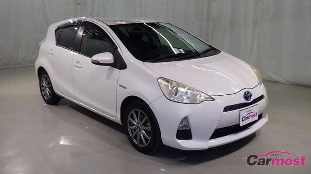 2013 Toyota AQUA CN E03-H77