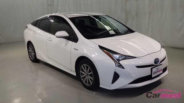 2017 Toyota PRIUS CN E03-J42