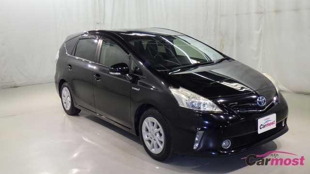 2013 Toyota PRIUS α CN E03-K20 (Reserved)