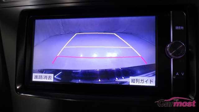 2013 Toyota PRIUS α CN E03-K20 Sub7