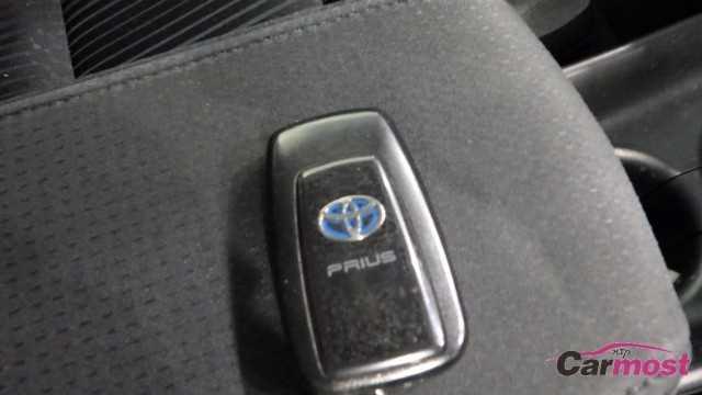 2016 Toyota PRIUS CN E04-J51 Sub9