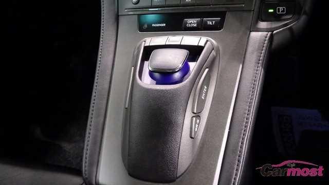 2010 Lexus HS CN E05-H37 Sub8