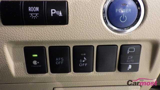 2014 Toyota Alphard Hybrid CN E05-I33 Sub14
