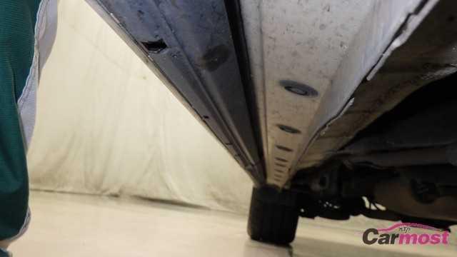 2014 Toyota Alphard Hybrid CN E05-I33 Sub26