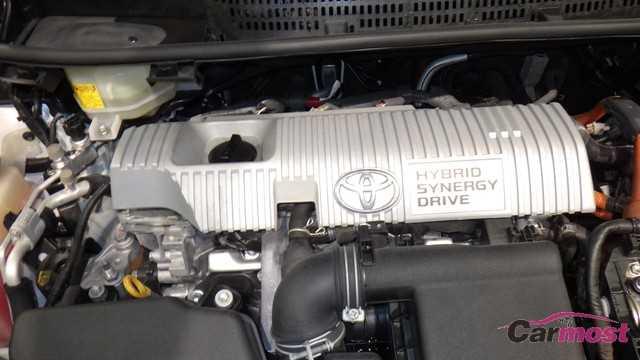 2012 Toyota PRIUS α CN E05-L56 Sub5