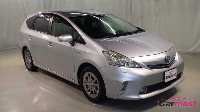 2014 Toyota PRIUS α CN E06-H05 (Reserved)