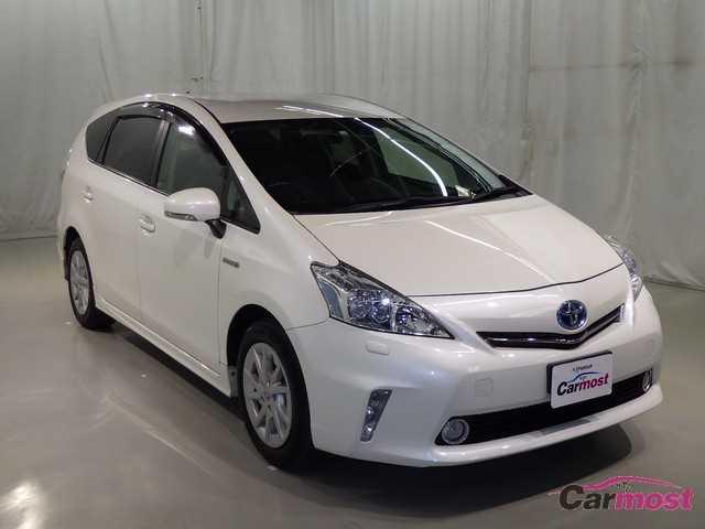 2011 Toyota PRIUS α CN E07-F43 (Reserved)