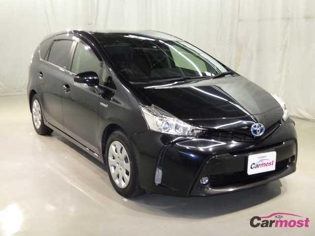 2016 Toyota PRIUS α CN E07-F89 (Reserved)