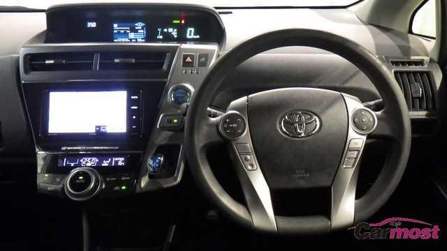 2015 Toyota PRIUS α CN E08-L00 Sub8