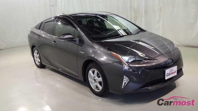 2016 Toyota PRIUS CN E11-J17 