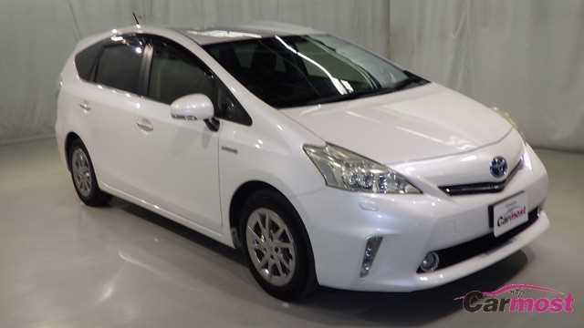 2014 Toyota PRIUS α CN E12-I60