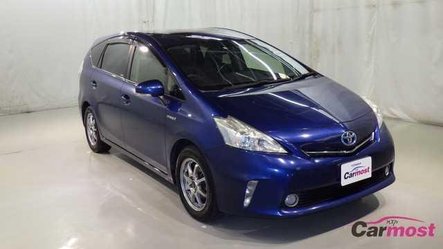 2013 Toyota PRIUS α CN E12-K16 (Reserved)