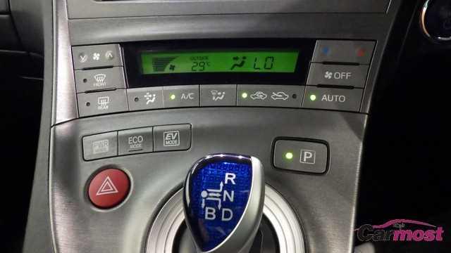 2012 Toyota PRIUS CN E13-G60 Sub9