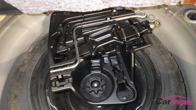 2012 Toyota PRIUS CN E13-G60 Sub19