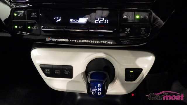 2016 Toyota PRIUS CN E15-H90 Sub8