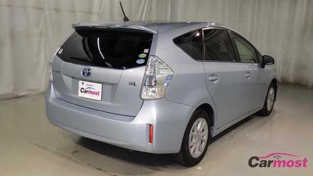 2013 Toyota PRIUS α E17-L99 Sub3